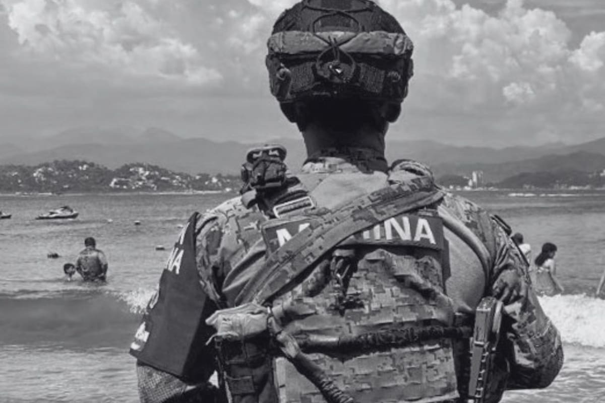 Cuatro marinos mexicanos perdieron la vida esta madrugada en La Pesca, Tamaulipas, luego de que su vehículo cayera al río mientras se encontraban fuera de sus labores
