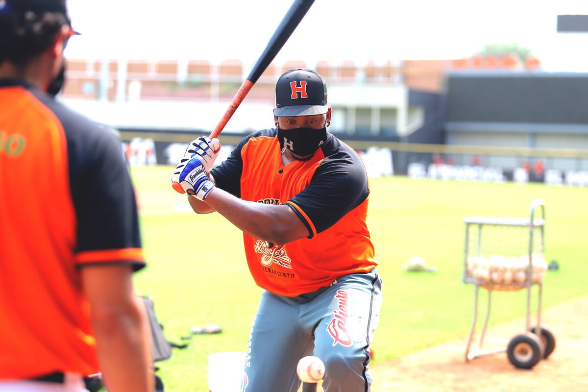 Peguero viene a batear y ser campeón