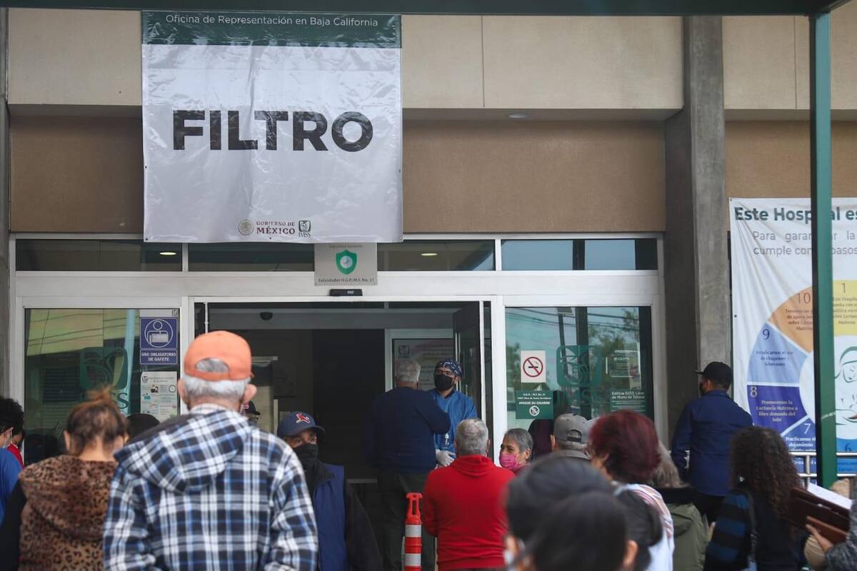 Contagios en 2 mil 327 trabajadores de la salud en cuarta ola