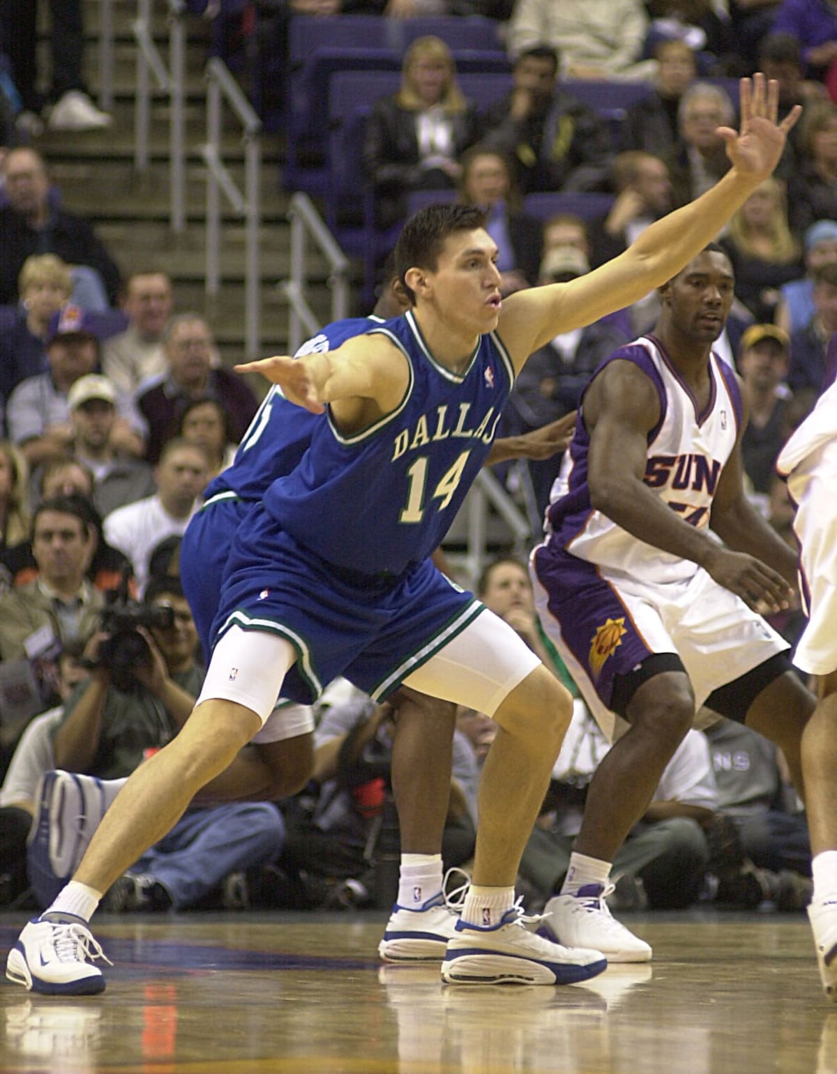 El chihuahuense, Eduardo Nájera, brilló con los Mavericks de Dallas durante la era de Don Nelson a cargo del equipó. (Foto: Archivo GH/Javier Sandoval)