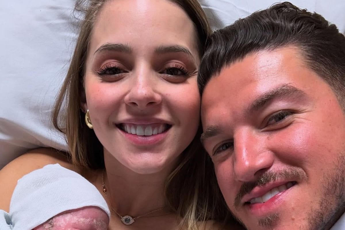 Mariana Rodríguez y Samuel García presentan a su segunda hija, Isabel