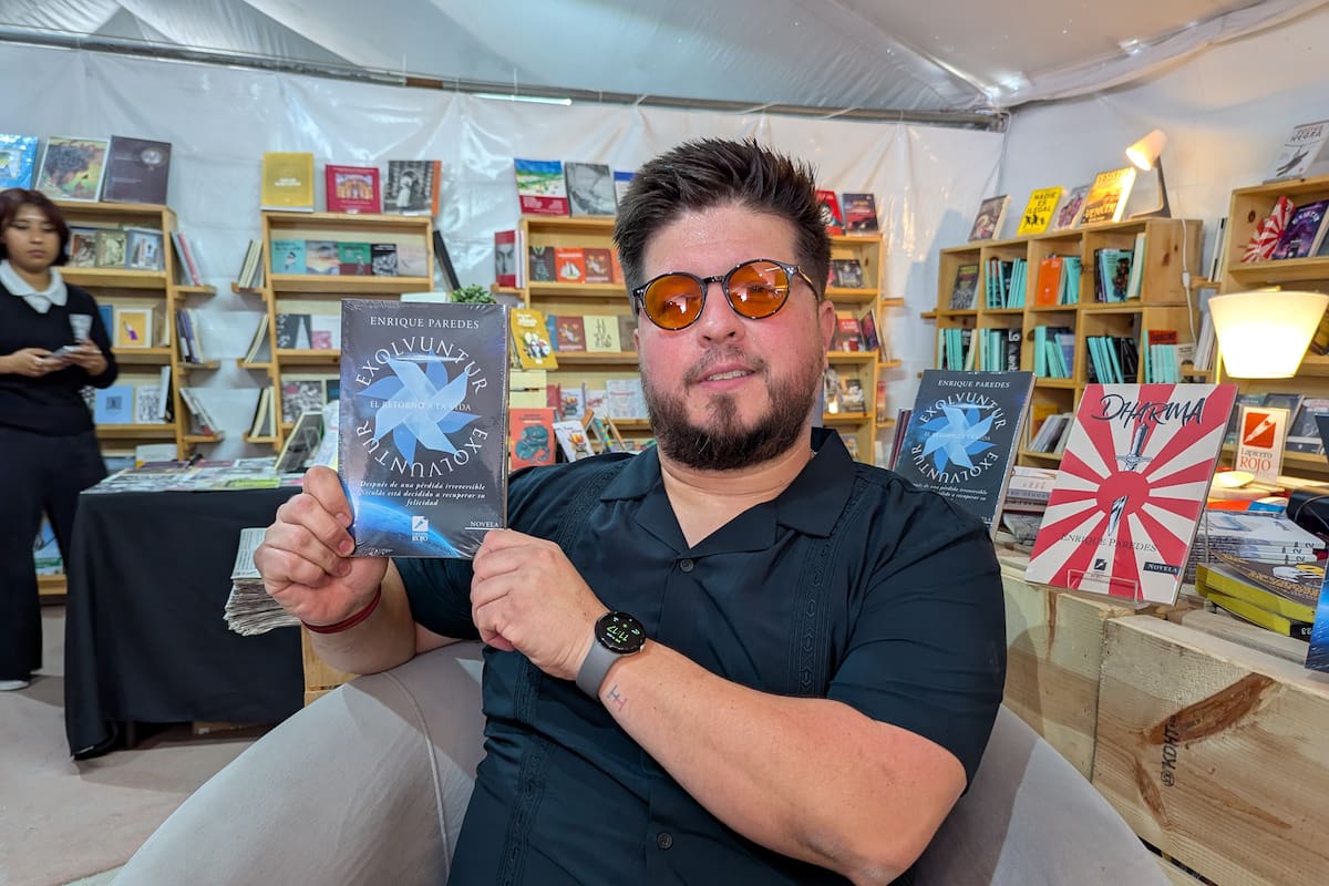 Promueve “Exolvuntur” el sonorense Enrique Paredes