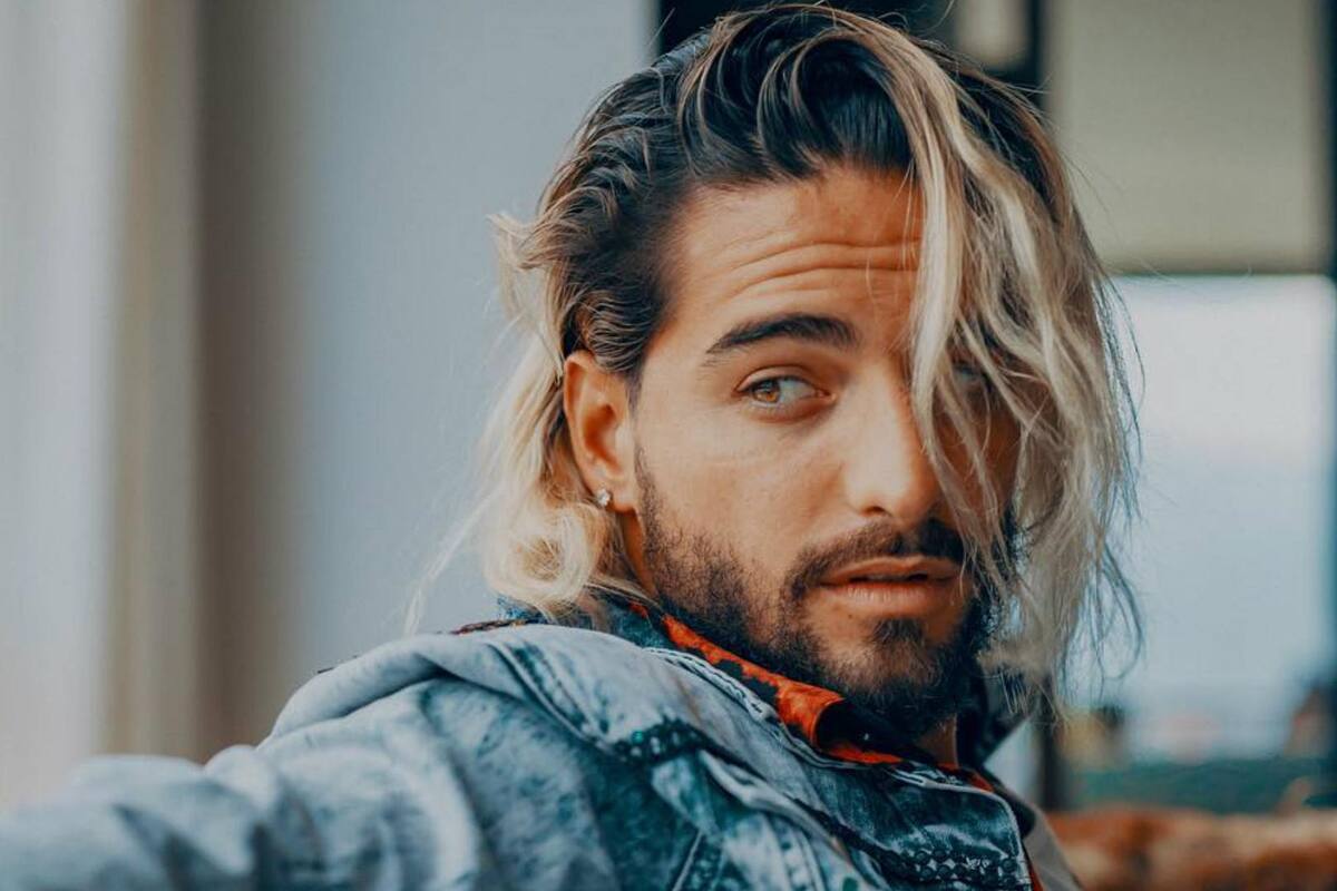 Critican a Maluma al cantar "El triste" en honor a José José