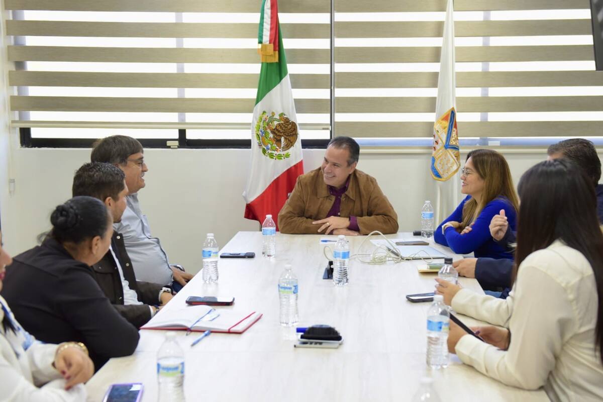 Muestra Antonio Astiazarán a alcalde de Los Cabos avance de Hermosillo en sustentabilidad y electromovilidad