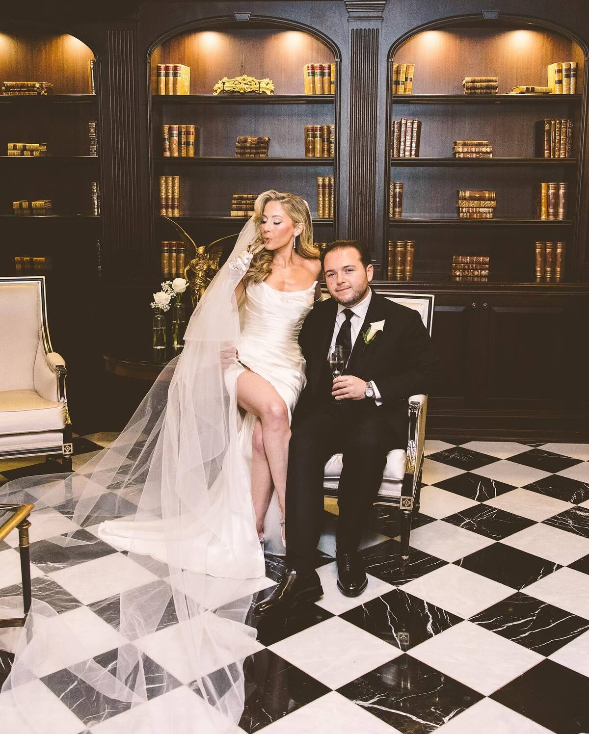 Boda entre Caitlin Hale y Angelo Massagli / Instagram: @caitlinmhale