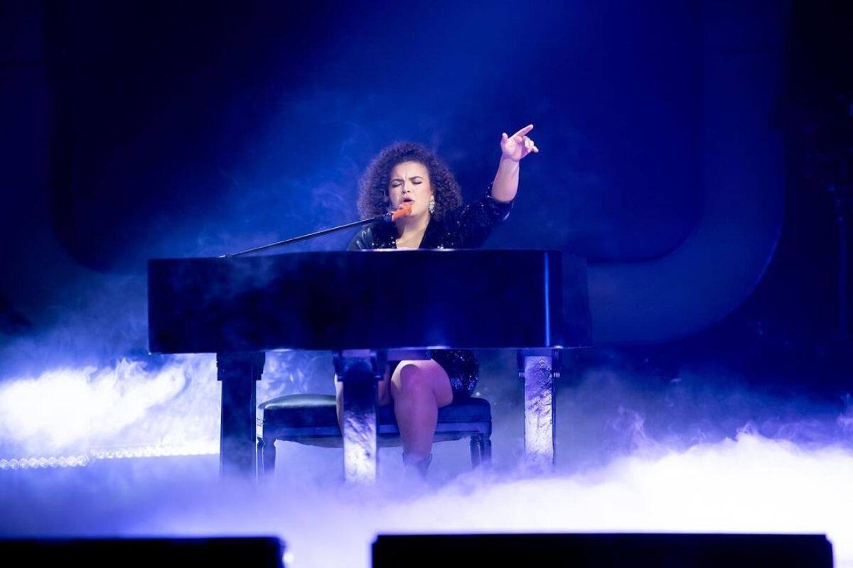 Lucerito Mijares conmueve en redes por el trato que le da a sus fans