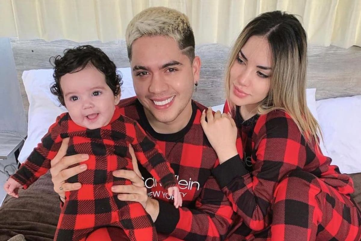 Juan de Dios Pantoja presume su "embarazo"