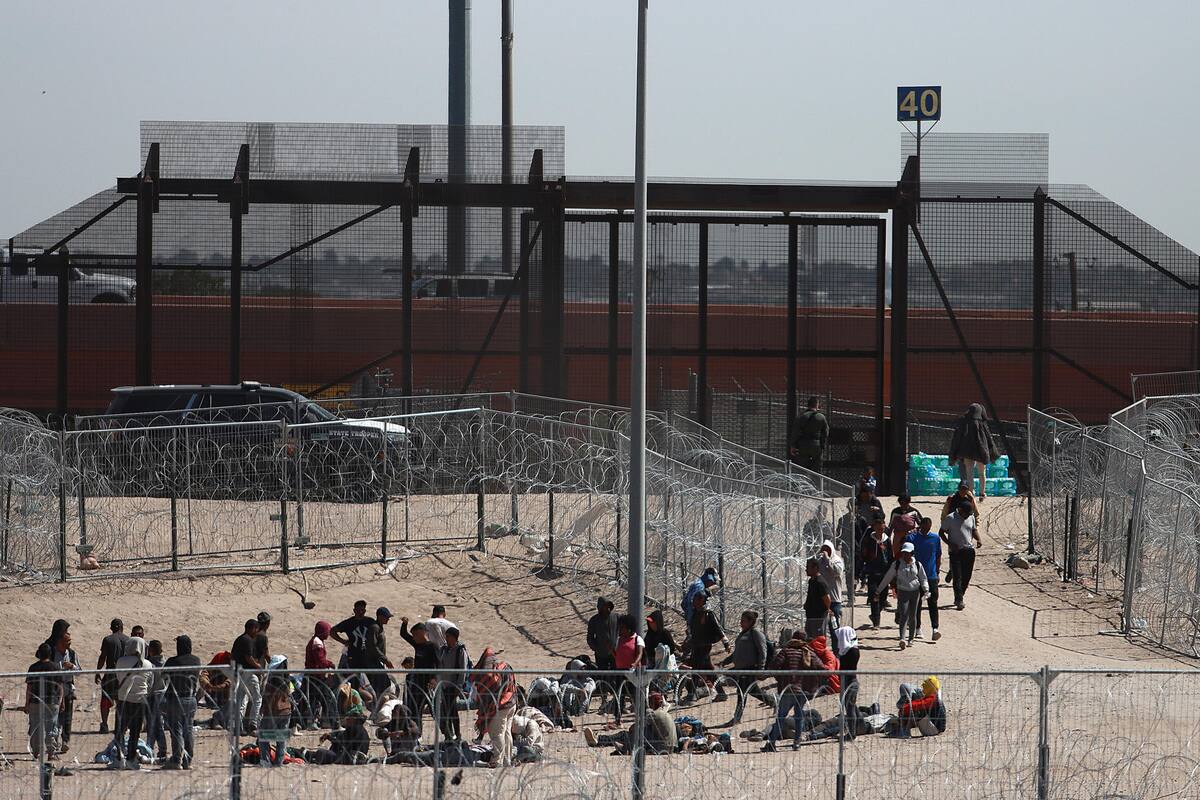 A mínimos históricos disminuye cruce de inmigrantes en la frontera de EU con México