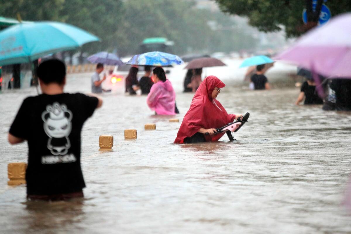 Ascienden a 33 los muertos y 8 los desaparecidos por inundaciones en China