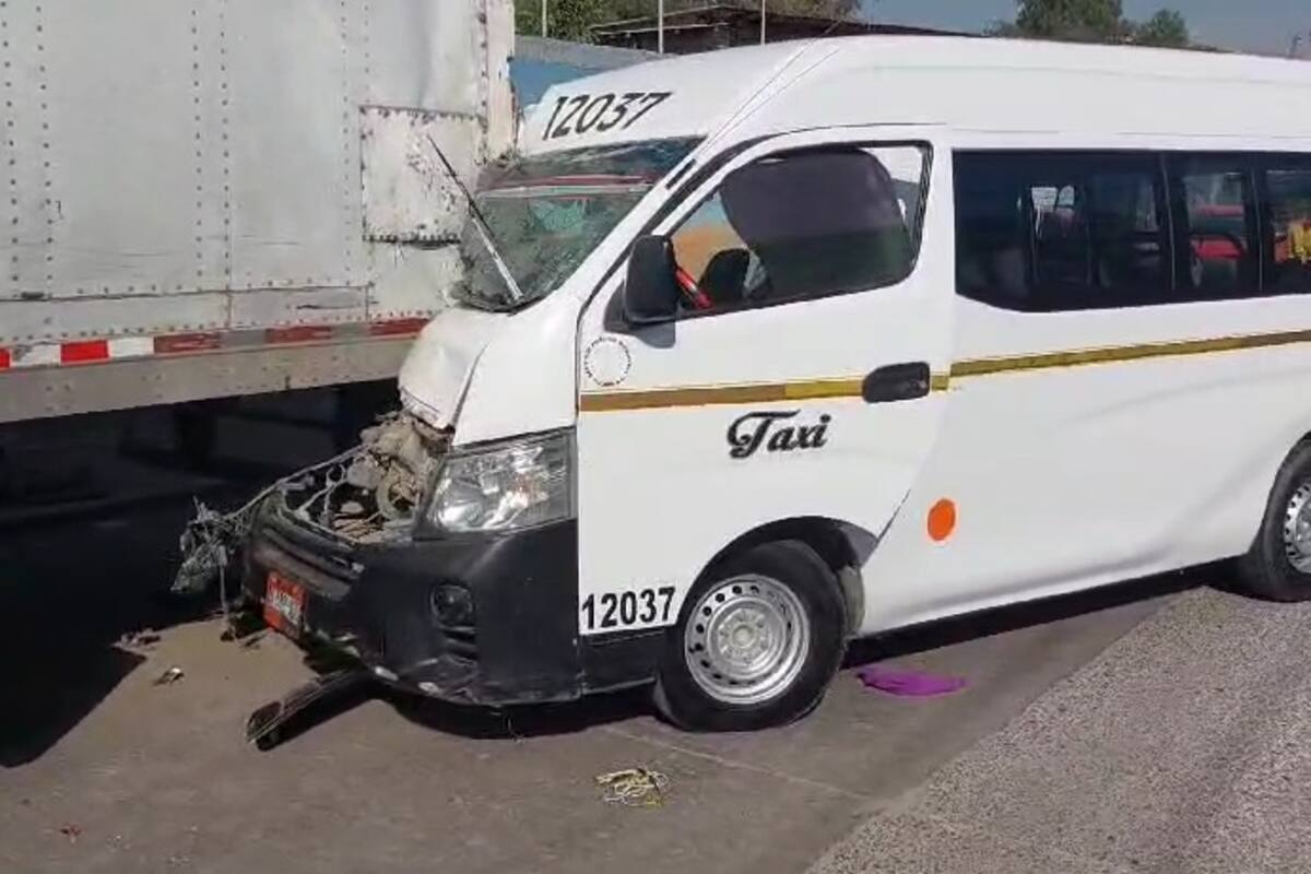 Deja 6 heridos choque entre taxi y tráiler en el Cañón del Sáinz