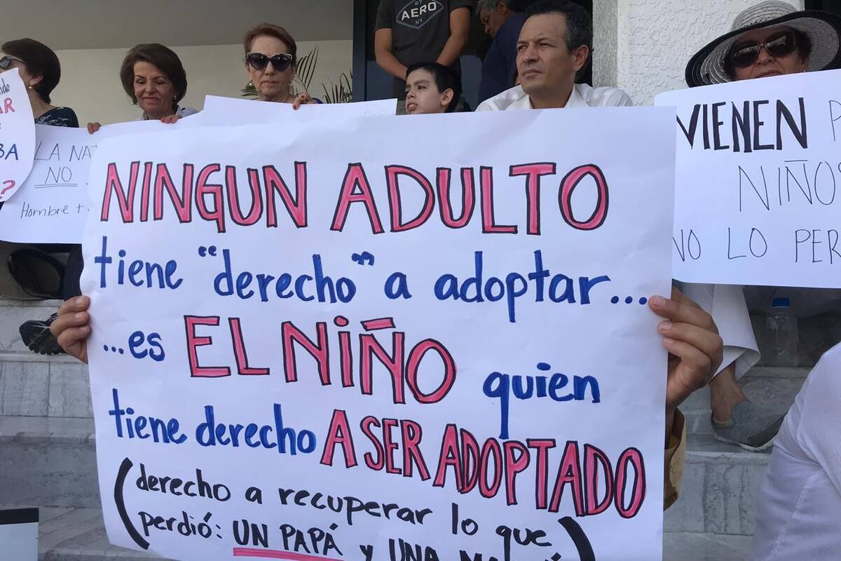 Presentan ONGs iniciativa de ley sobre la familia