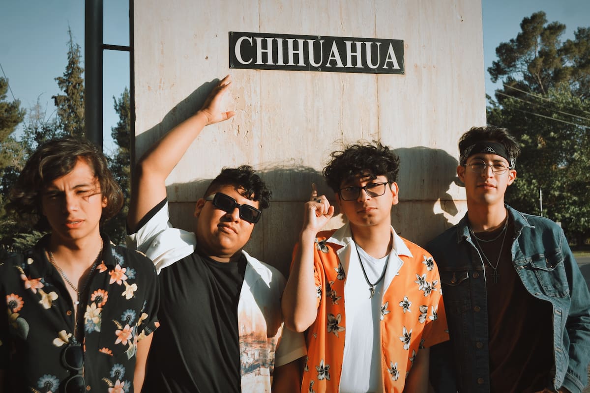 Banda “2 Pasos Para la Luna” despega con su nuevo sencillo “Júpiter”