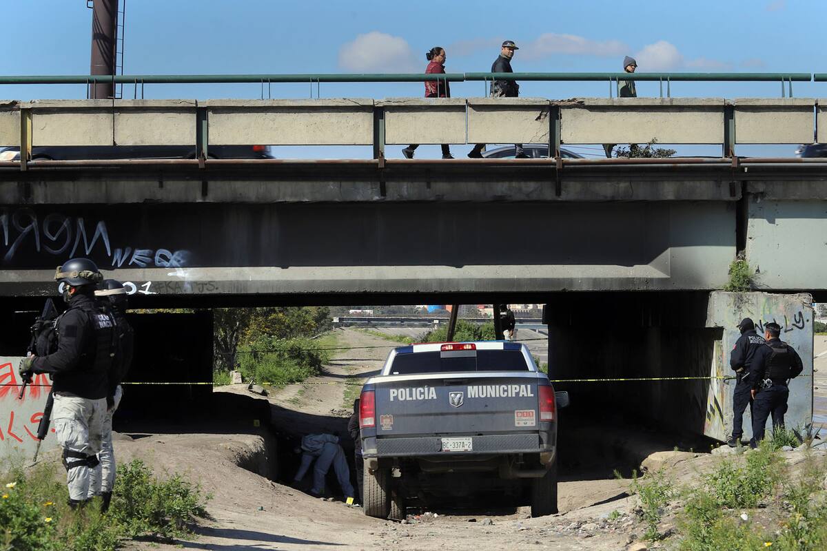 Localizan cadáver putrefacto en canalización del Río Tijuana