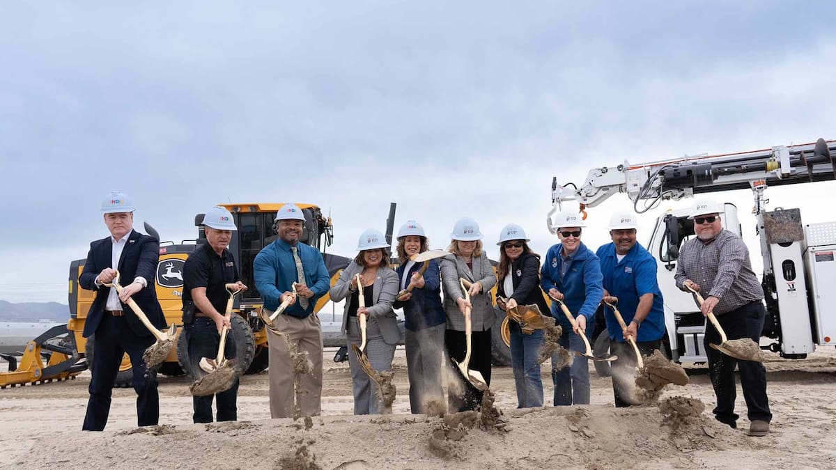 Arranca megaproyecto para electrificar 16 mil casas del valle de Coachella