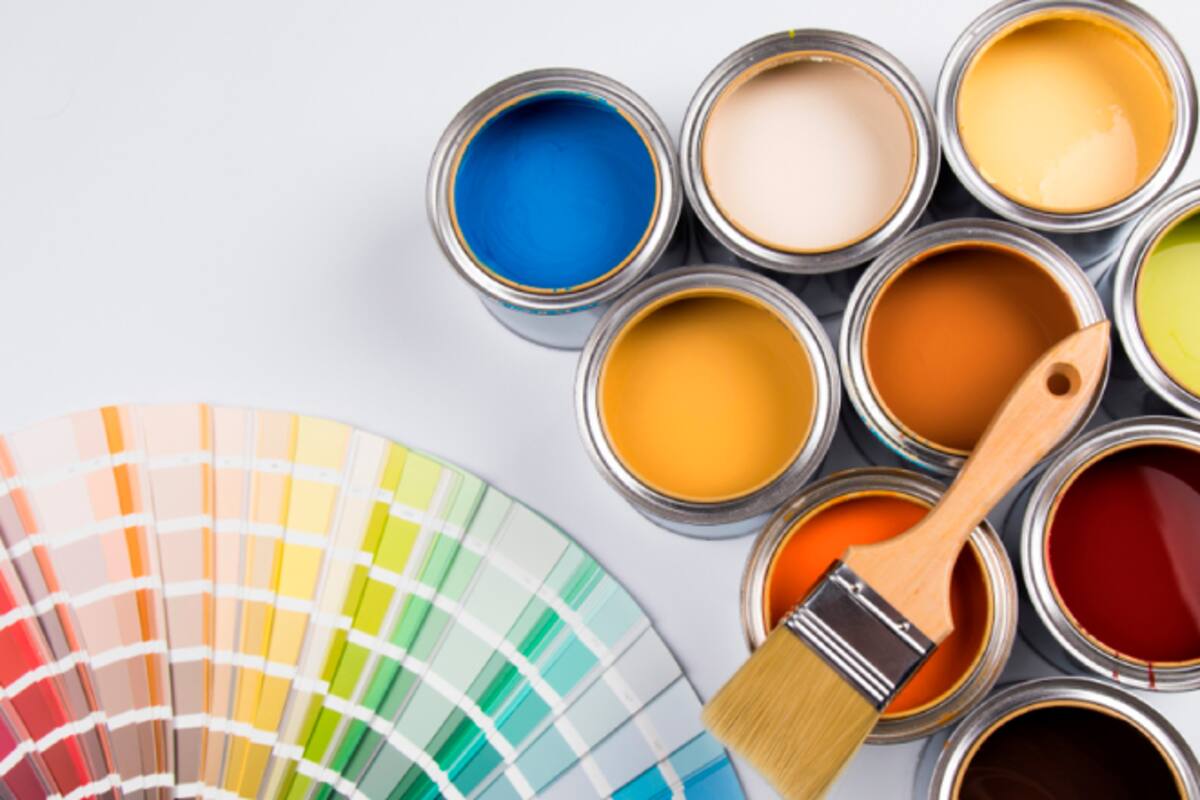 Tiene un exitoso TikTok donde mezcla pinturas, pero lo despide por gastar el material