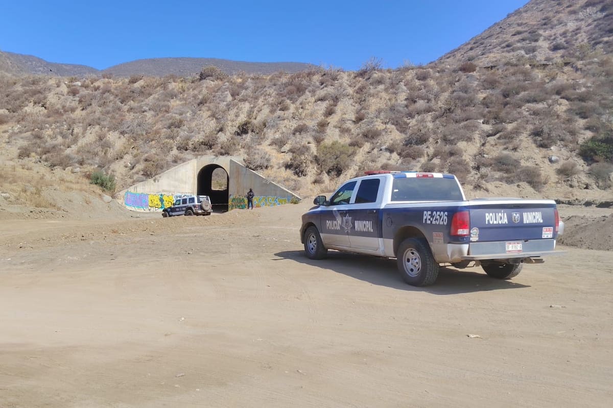 Cuerpo hallado bajo puente sería de joven desaparecido en Ensenada