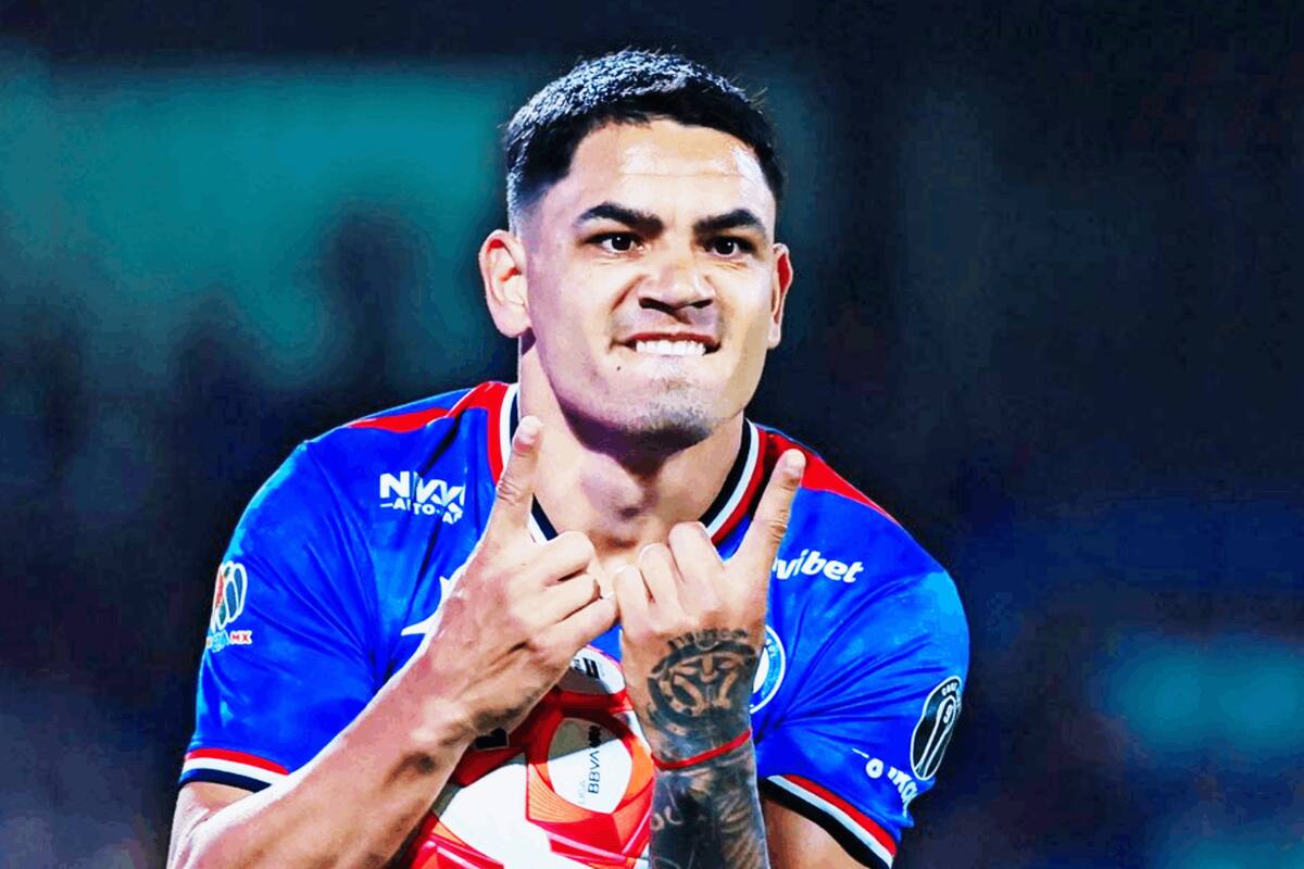 Cruz Azul rescata empate ante un contundente Querétaro