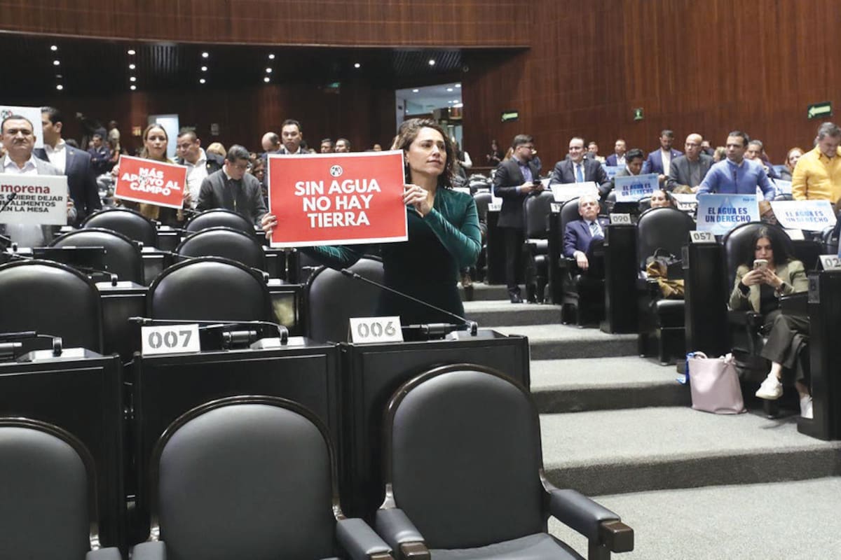 Aprueba el Senado la reforma a la Ley de Aguas tras maratónica discusión y en medio de críticas de la oposición