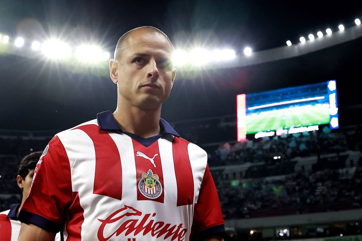 ‘Chicharito’ podría regresar al futbol de Inglaterra, según informes