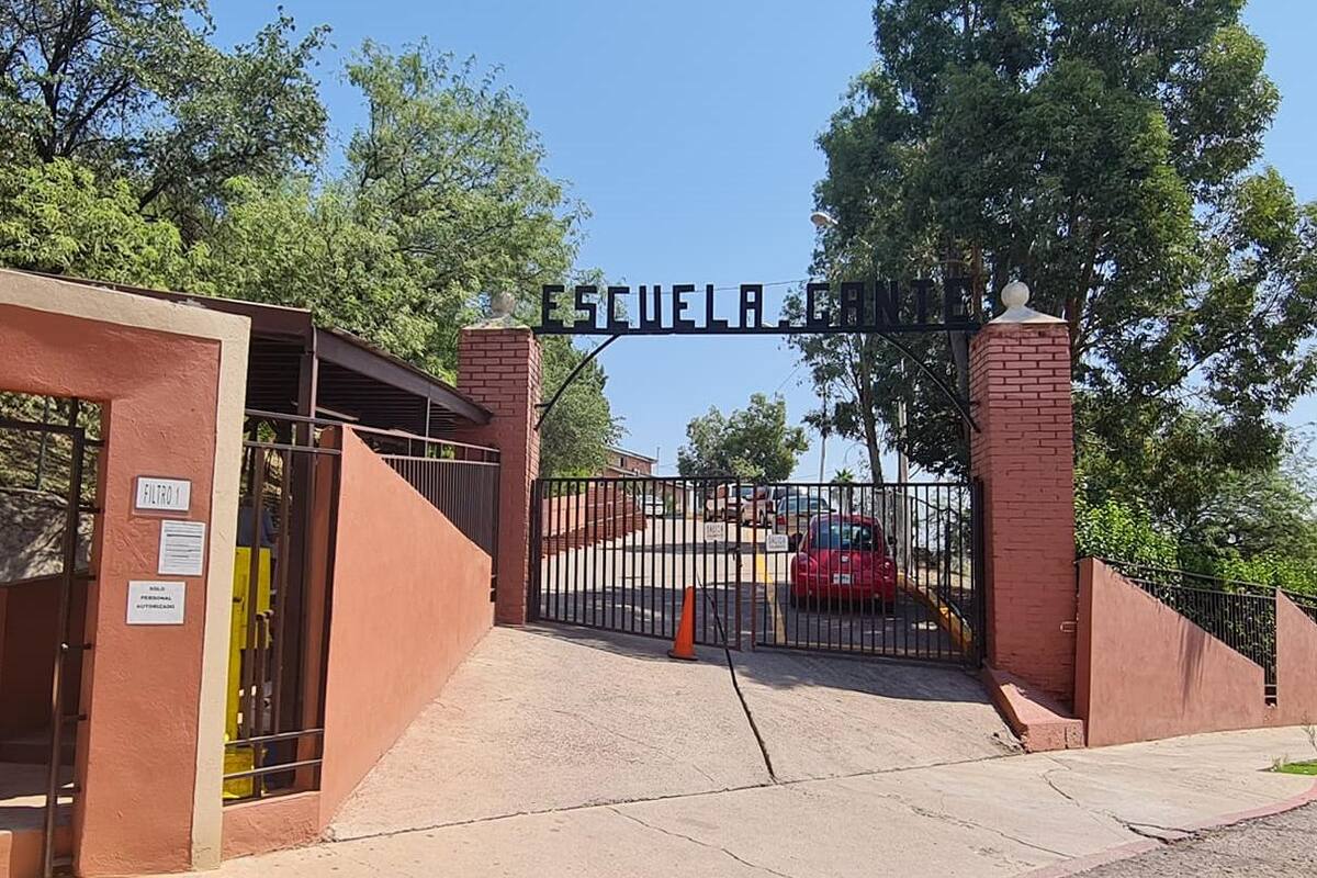 Colegio Gante de Nogales suspende dos semanas clases presenciales por casos Covid-19
