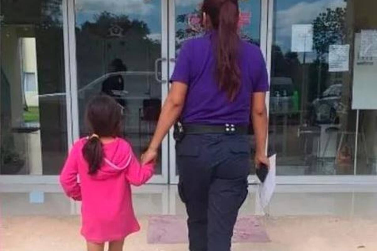 Abandonan a niña en gasolinera de Cancún; había ido al baño