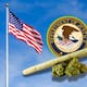 Departamento de Justicia de Estados Unidos inicia reclasificación de la mariguana de la Lista I a la Lista III: La industria de 47 mil millones de dólares podrá deducir gastos fiscales y acceder a financiamiento bancario