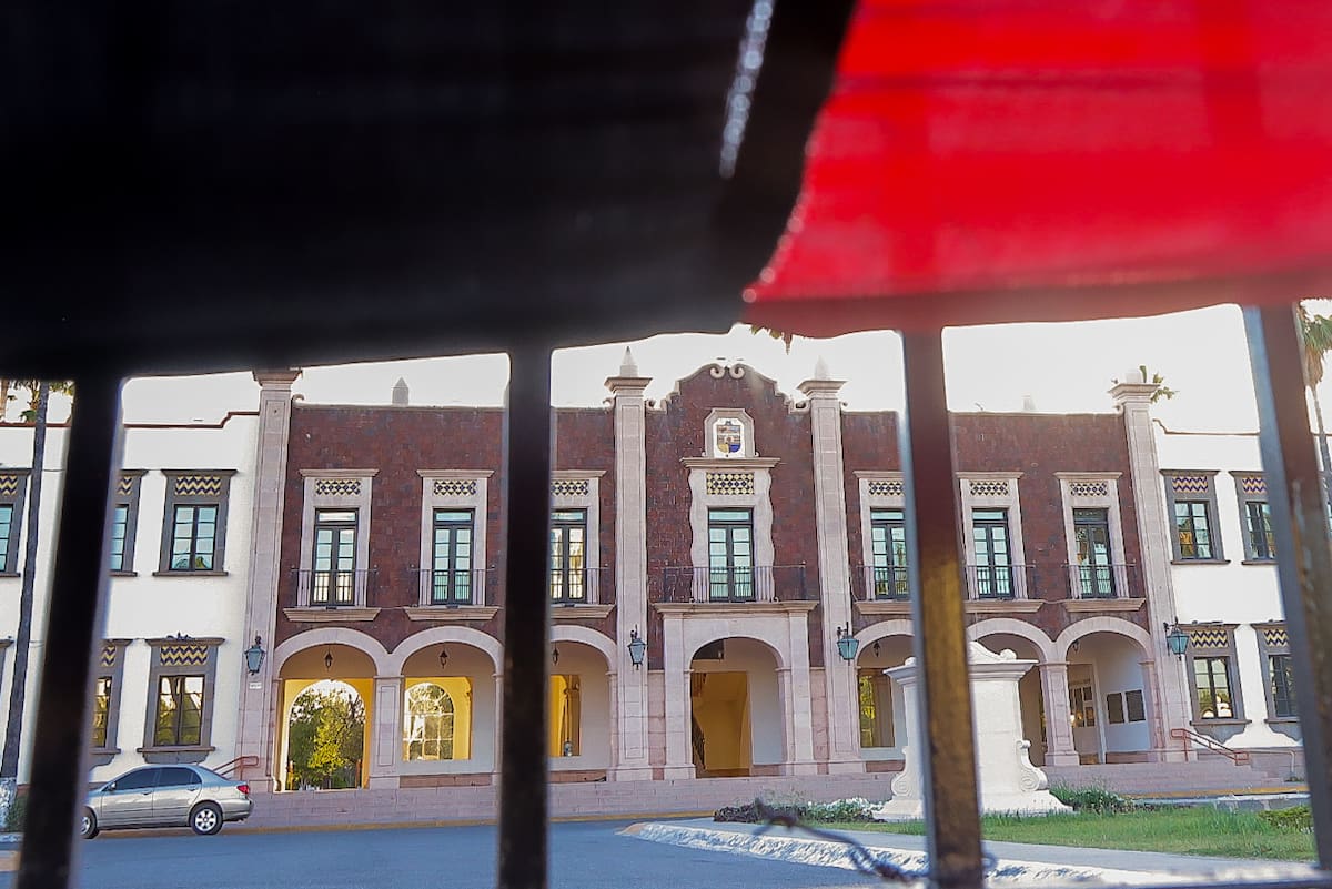 Los alumnos consideran que es mejor retomar clases cuando la huelga se levante.