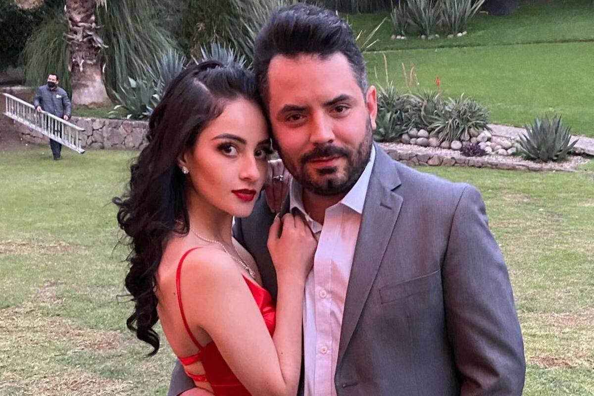 ¿José Eduardo Derbez se tatúa el nombre de su novia?