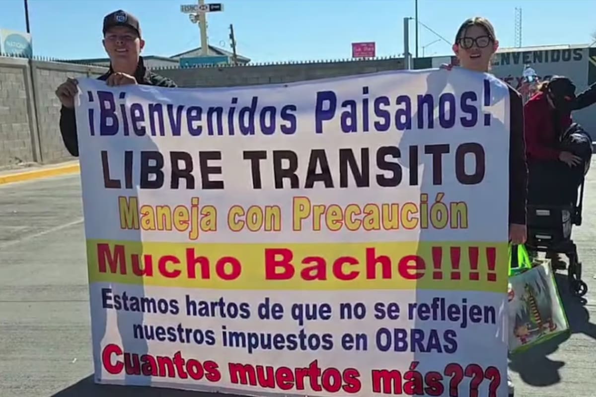 Familia LeBarón y habitantes de Chihuahua protestan en aduana fronteriza por el mal estado de las carreteras