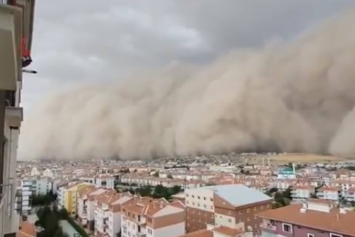 VIDEO: Mega tormenta de arena cubre la capital de Turquía