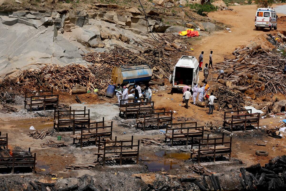 Covid en India: más de 4 mil 500 fallecidos, cifra record; coincide con baja en casos positivos