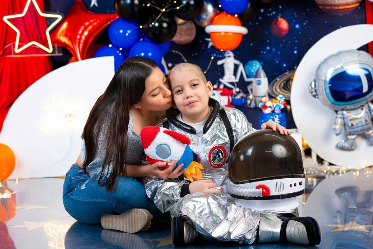 Festejarán a pacientes oncológicos del HIES en memoria de Jhosep; buscan padrinos para donar regalos