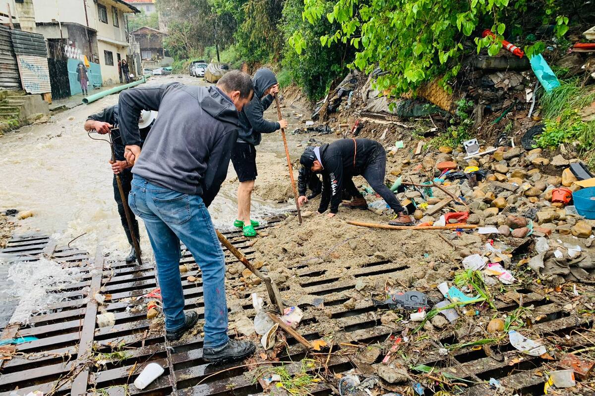 Atienden incidentes por tormenta