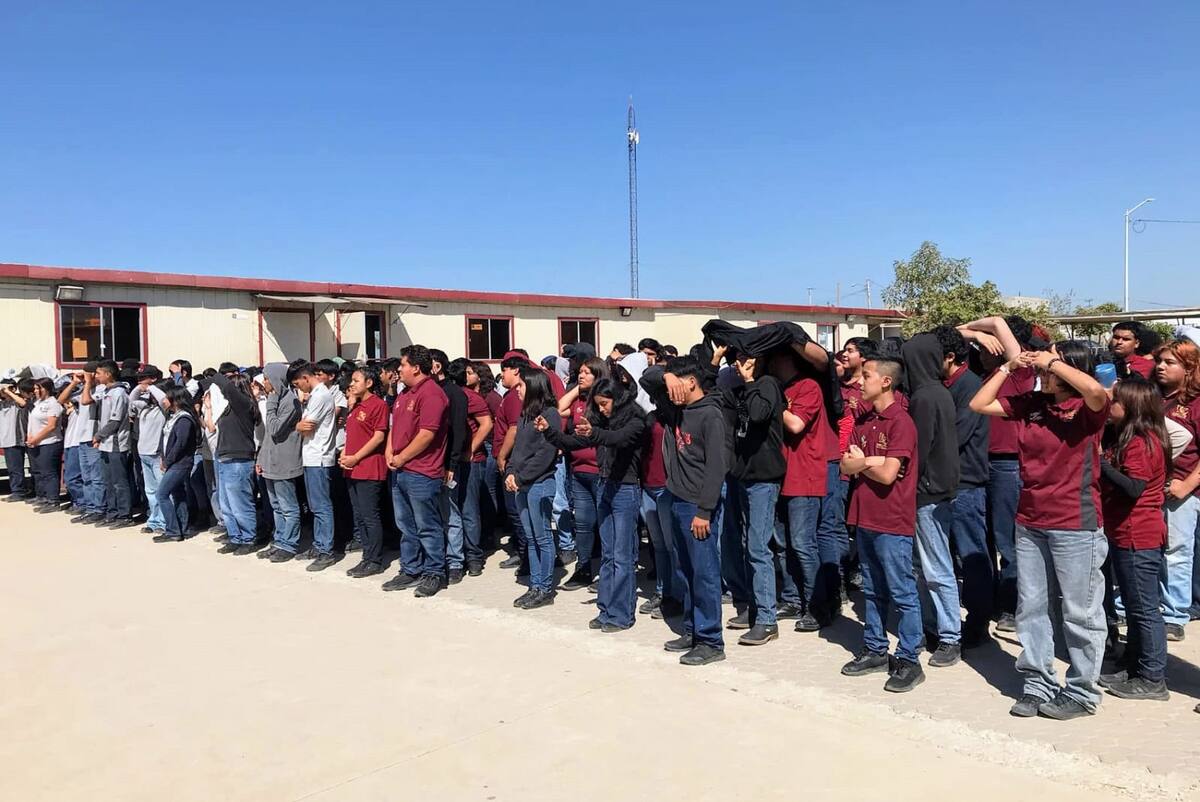 En el Cecyte BC ubicado en el Ejido Lázaro Cárdenas de la delegación La Mesa, se colocó el Punto Naranja 618.