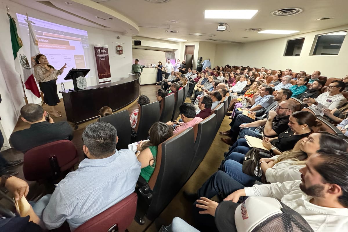 Buscan eliminar trámites innecesarios y burocracia en la Zona Norte de México