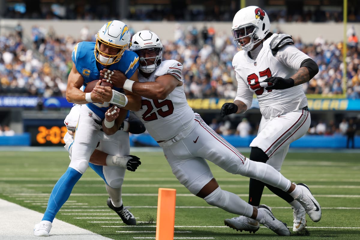 Ofensiva de Chargers no carbura y pierden con Cardinals