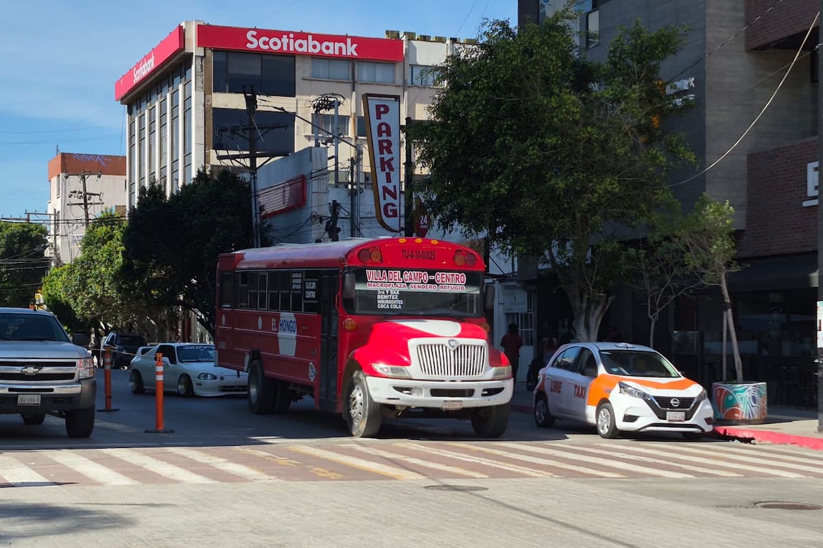 Registra Tijuana ausencia de peatones y usuarios del transporte público tras domingo violento