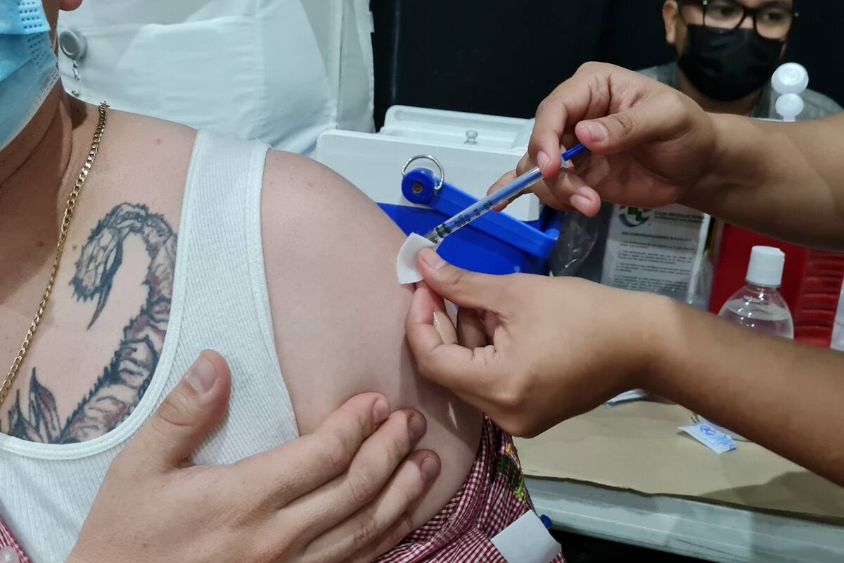 Covid: Conoce las sedes de vacunación a rezagados mayores de 18 años en CDMX