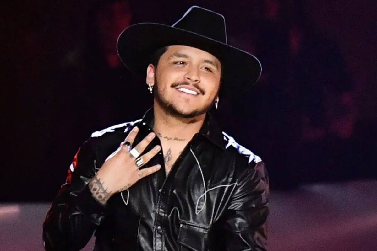 Christian Nodal defiende a Cazzu y su familia tras ser implicados en robo millonario