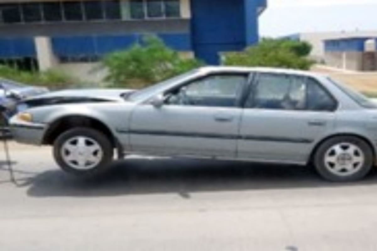 Localiza PEP vehículo robado en Ensenada