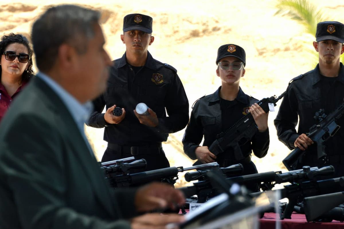 Policía Municipal de Mexicali recibe más de 400 armas para reforzar operaciones de seguridad
