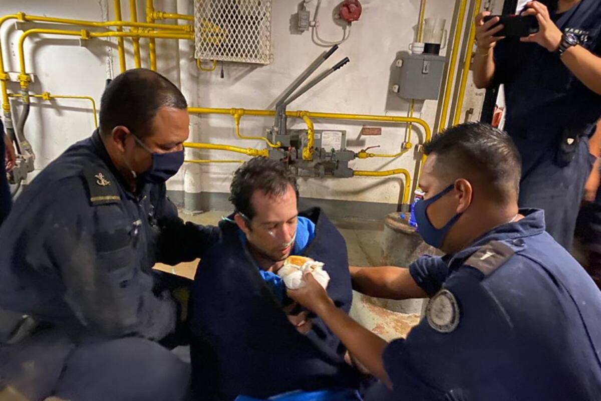 Video: Semar rescata a náufrago estadounidenses en Puerto Libertad