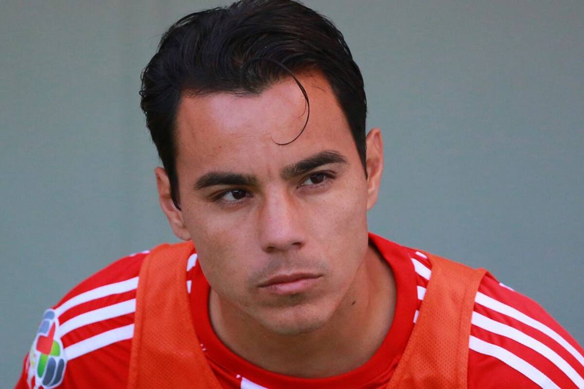 Omar Bravo consideraría regresar a la actividad profesional