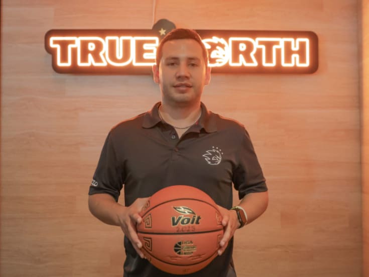 Soles comienza en el armado del equipo