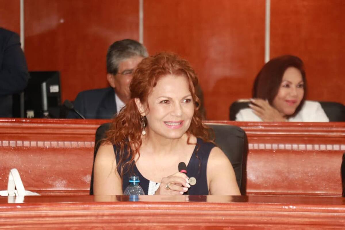 Dimite única diputada del PRD en BC; votó por ampliación
