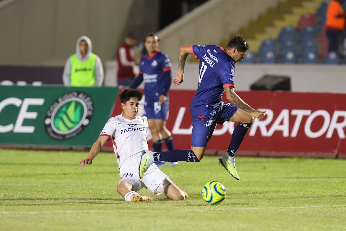 Los Cimarrones caen ante Cancún