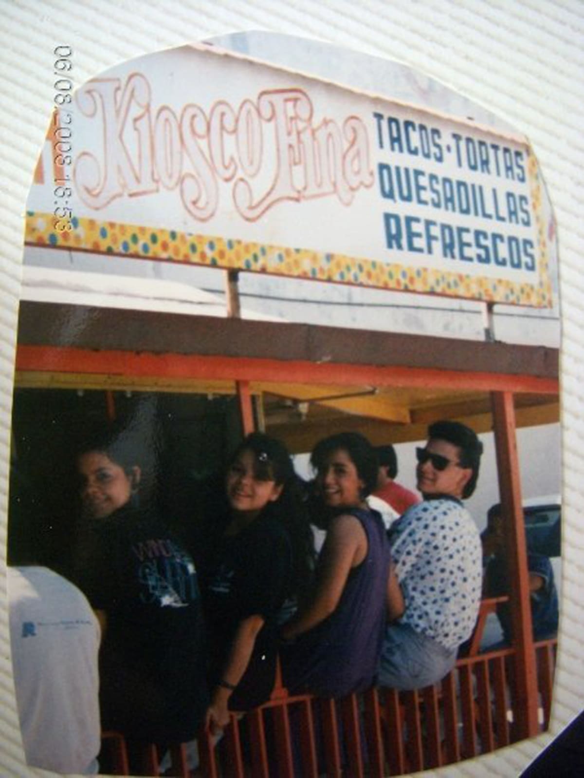 A lo largo de los años, muchas personas crearon recuerdos de convivencia y amistad en las diferentes sucursales de Kiosko Fina, alrededor
de cuyas mesas se reunían para disfrutar platillos tradicionales. FOTOS: ESPECIALES