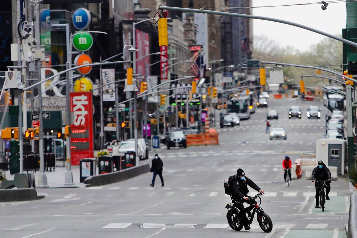 Por primera vez bajan las muertes diarias en NY