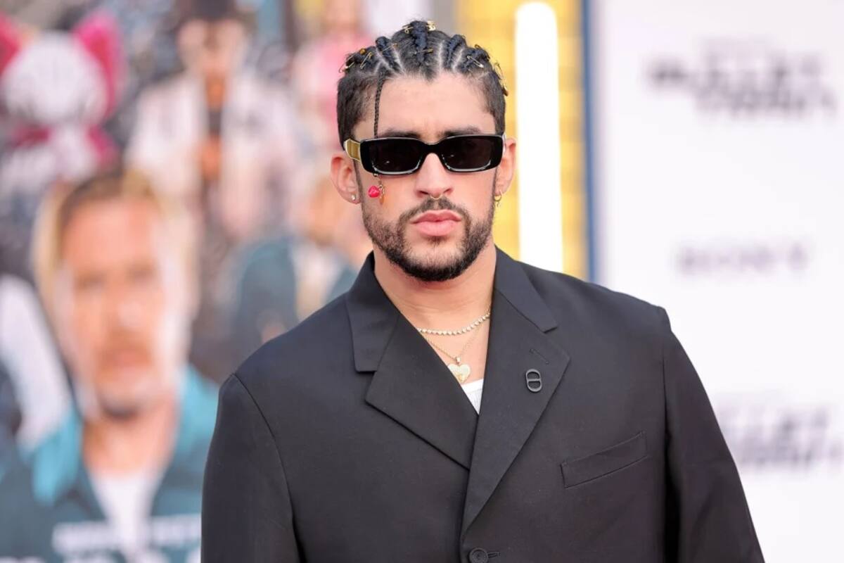 Bad Bunny demanda a fanático por violar sus derechos de autor