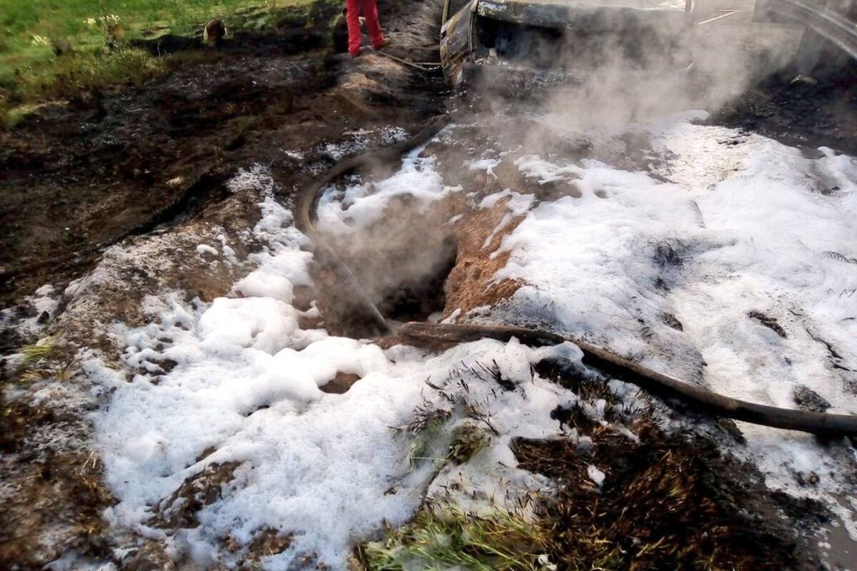 Se registra incendio en toma clandestina de combustible en Edomex; fuego fue controlado